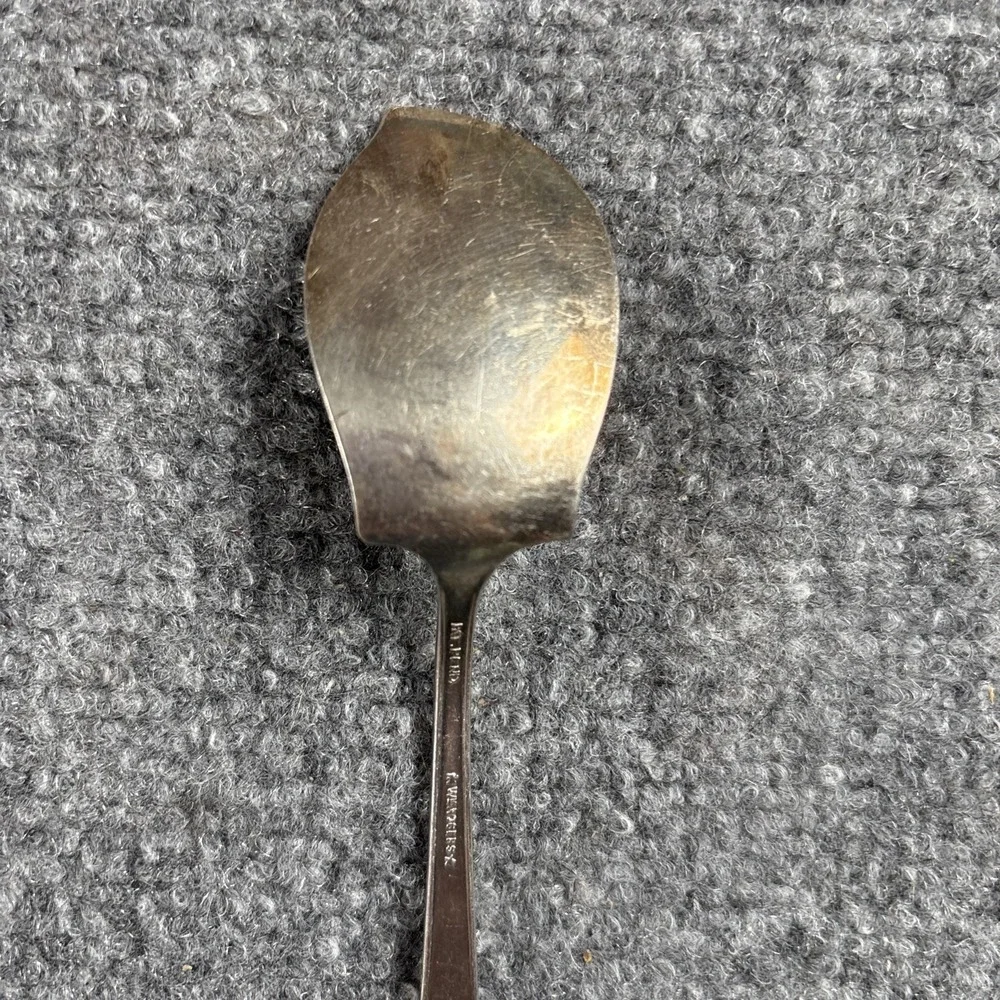 Wm. Rogers Large Jelly Server Silverplate Homestead 1922 Vintage Serving Utensil